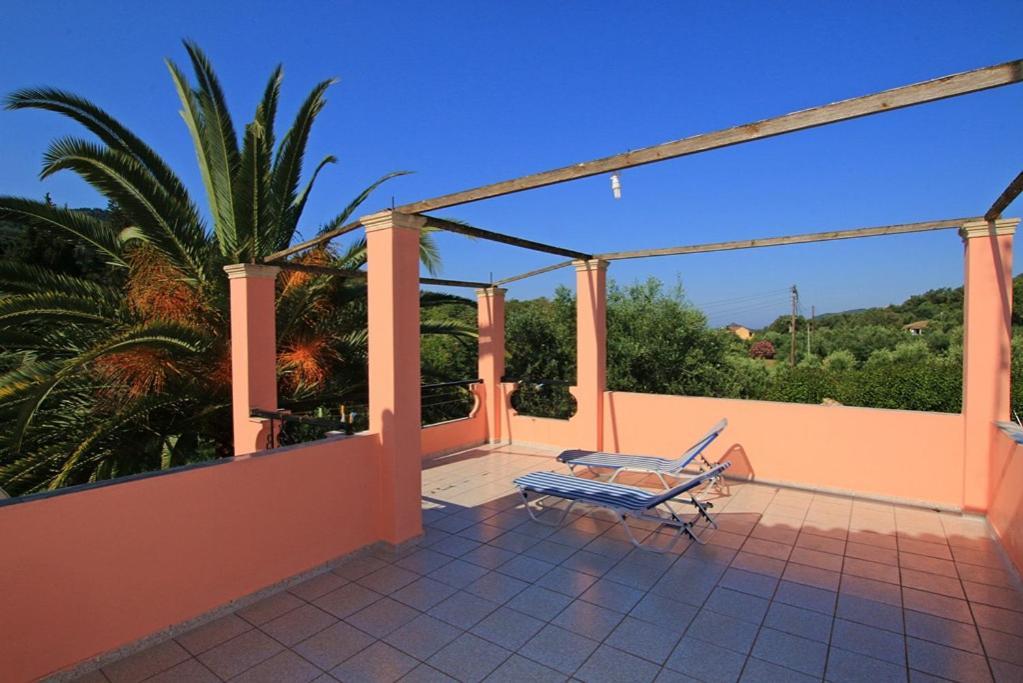 Pool Villa Grigoris Aspiotades 外观 照片