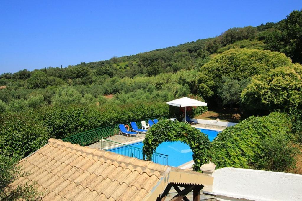 Pool Villa Grigoris Aspiotades 外观 照片