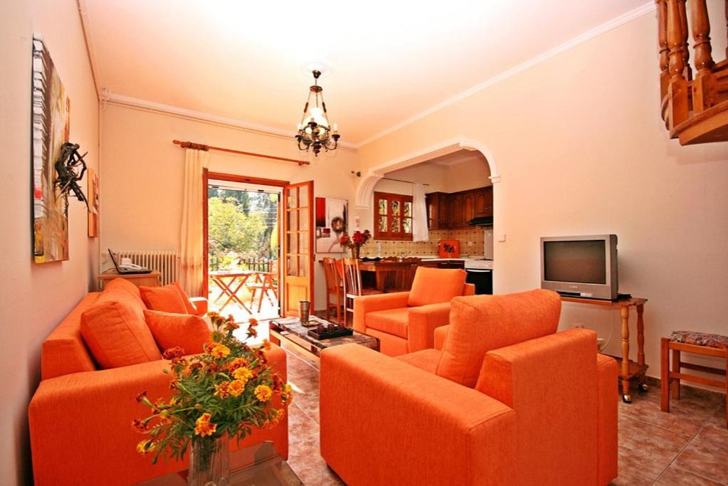 Pool Villa Grigoris Aspiotades 外观 照片